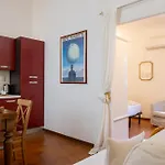 Romana Central Apartment